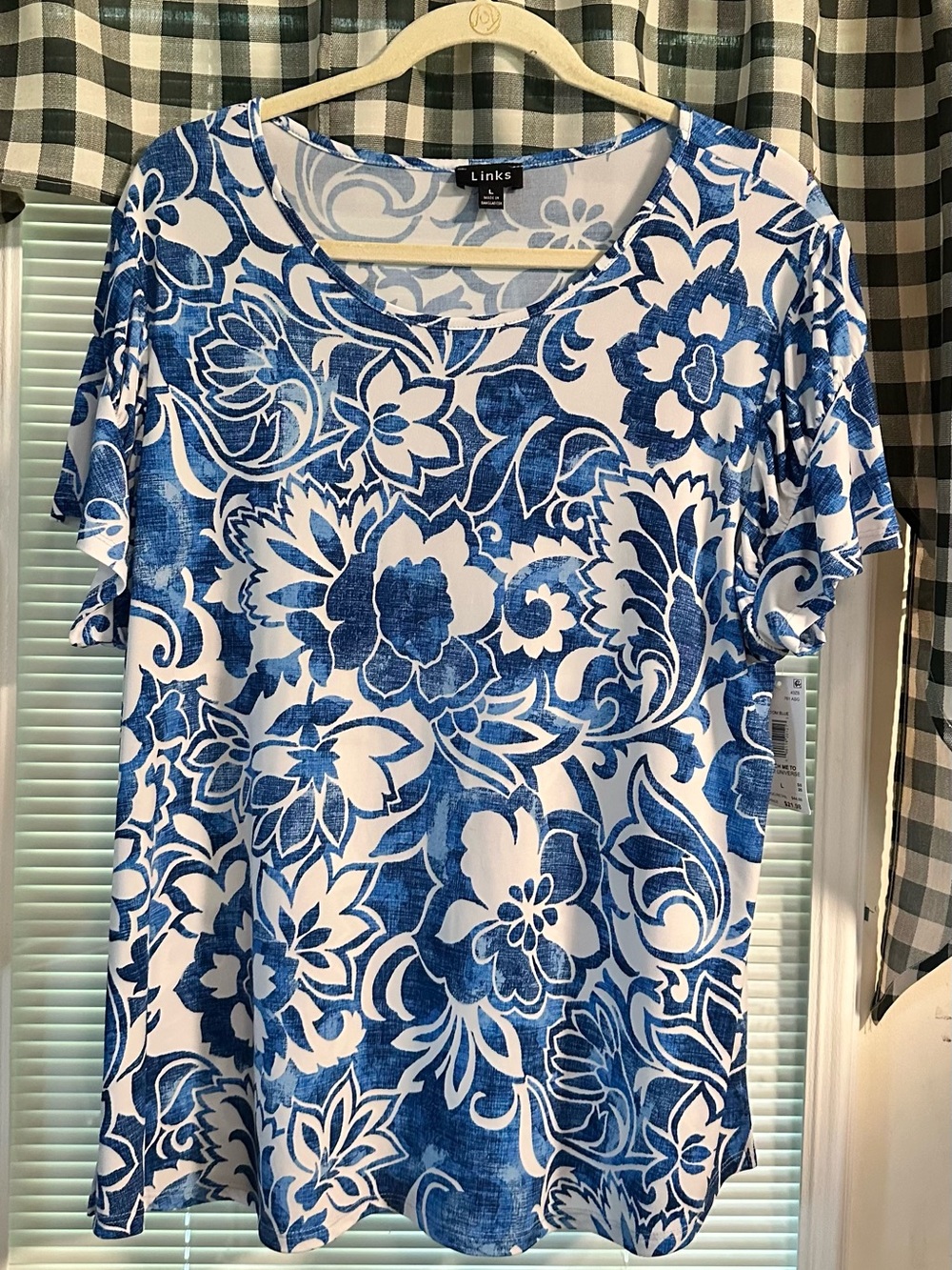 Link Blue and White Floral Short-Sleeve Tee